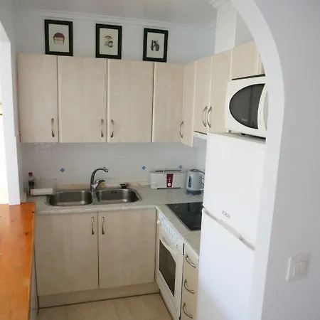 Comodo En Con Aire Acondicionado Y Aparcamiento, Cerca De La Playa - Es-373-57 דניה