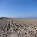 Comodo En Con Aire Acondicionado Y Aparcamiento, Cerca De La Playa - Es-373-57