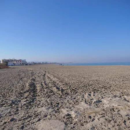 Comodo En Con Aire Acondicionado Y Aparcamiento, Cerca De La Playa - Es-373-57 * Denia