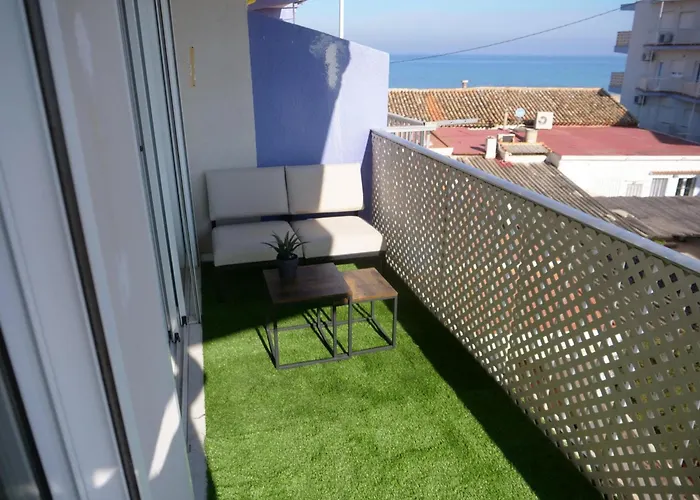 Comodo En Con Aire Acondicionado Y Aparcamiento, Cerca De La Playa - Es-373-57 Dénia
